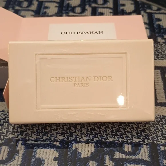 DIOR OUD ISPAHAN Perfumed Soap - Picture 4 of 6